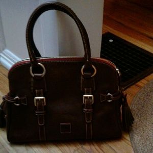 Dooney & Bourke